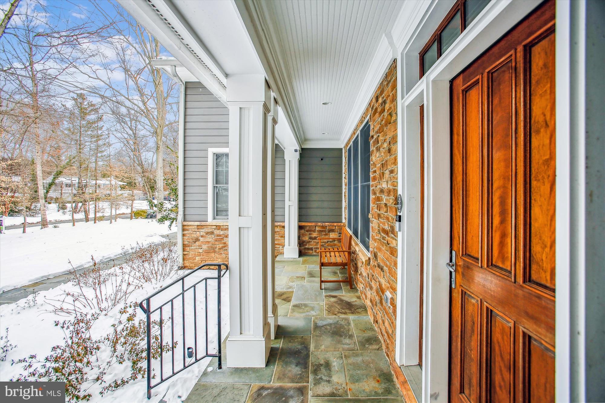 RICH E LAND - Residential