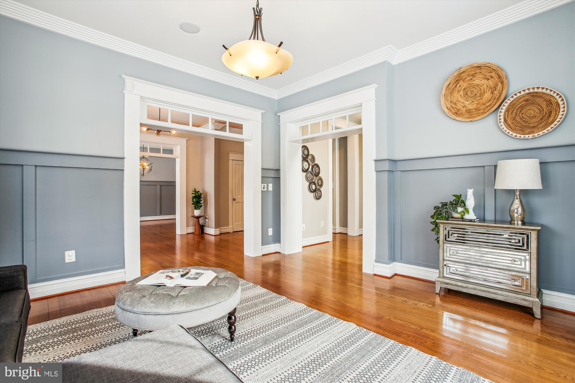 RICH E LAND - Residential