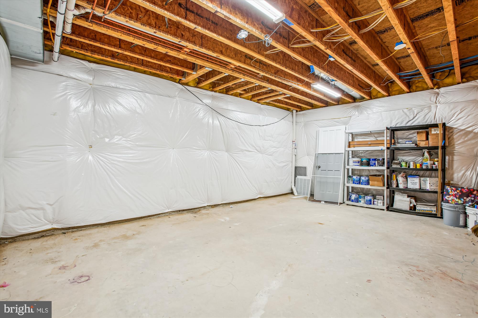 RICH E LAND - Residential