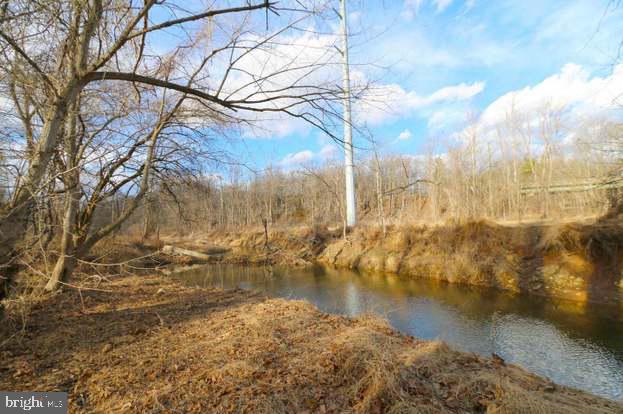 LEESBURG COUNTRY CLUB - Land