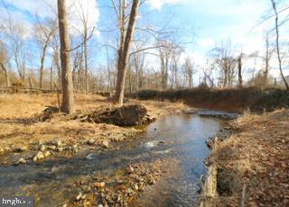 LEESBURG COUNTRY CLUB - Land