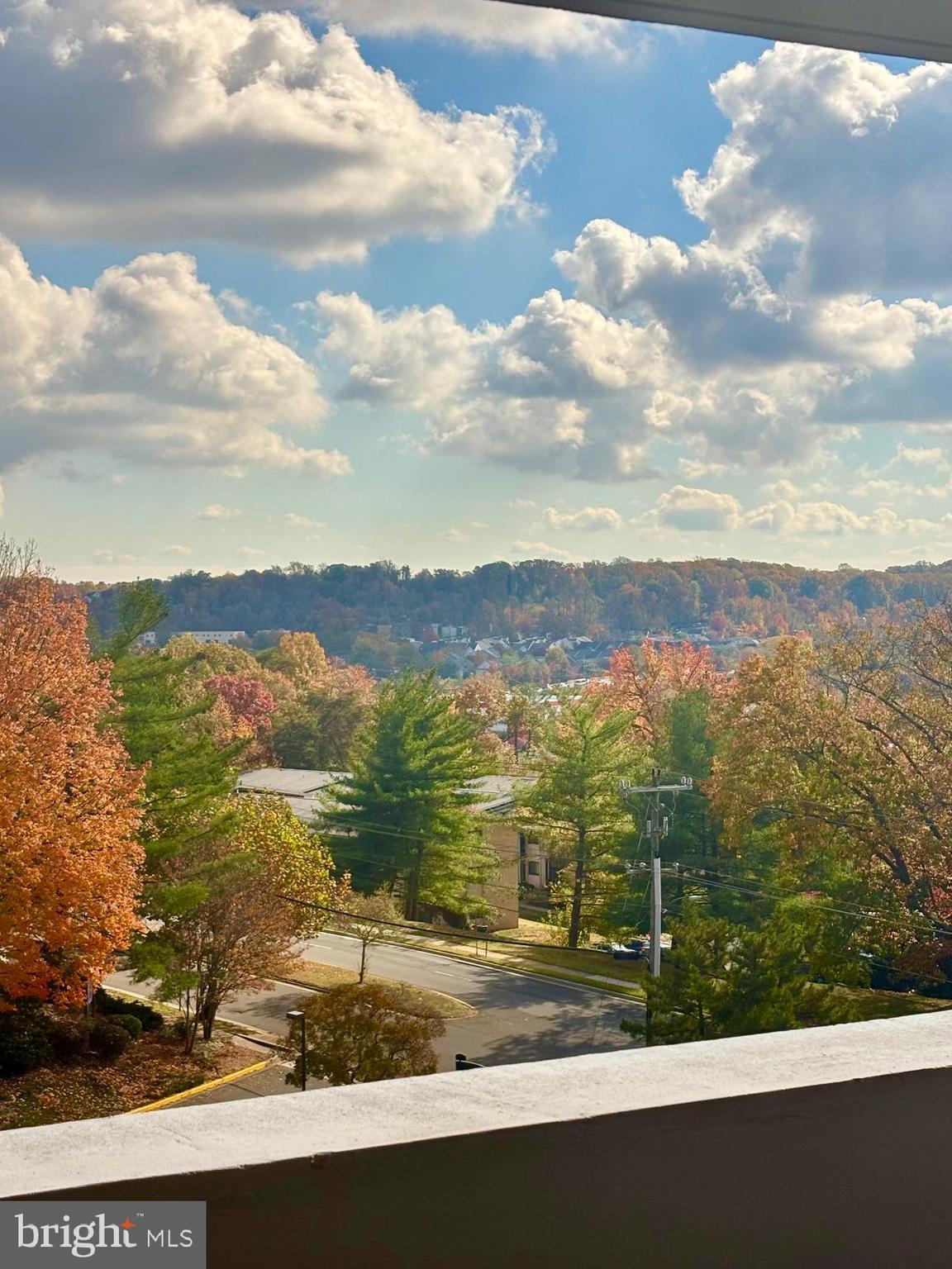 ALEXANDRIA KNOLLS - Residential