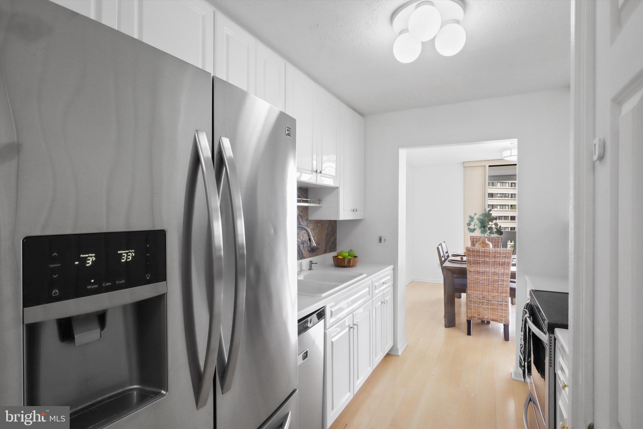 ALEXANDRIA KNOLLS - Residential