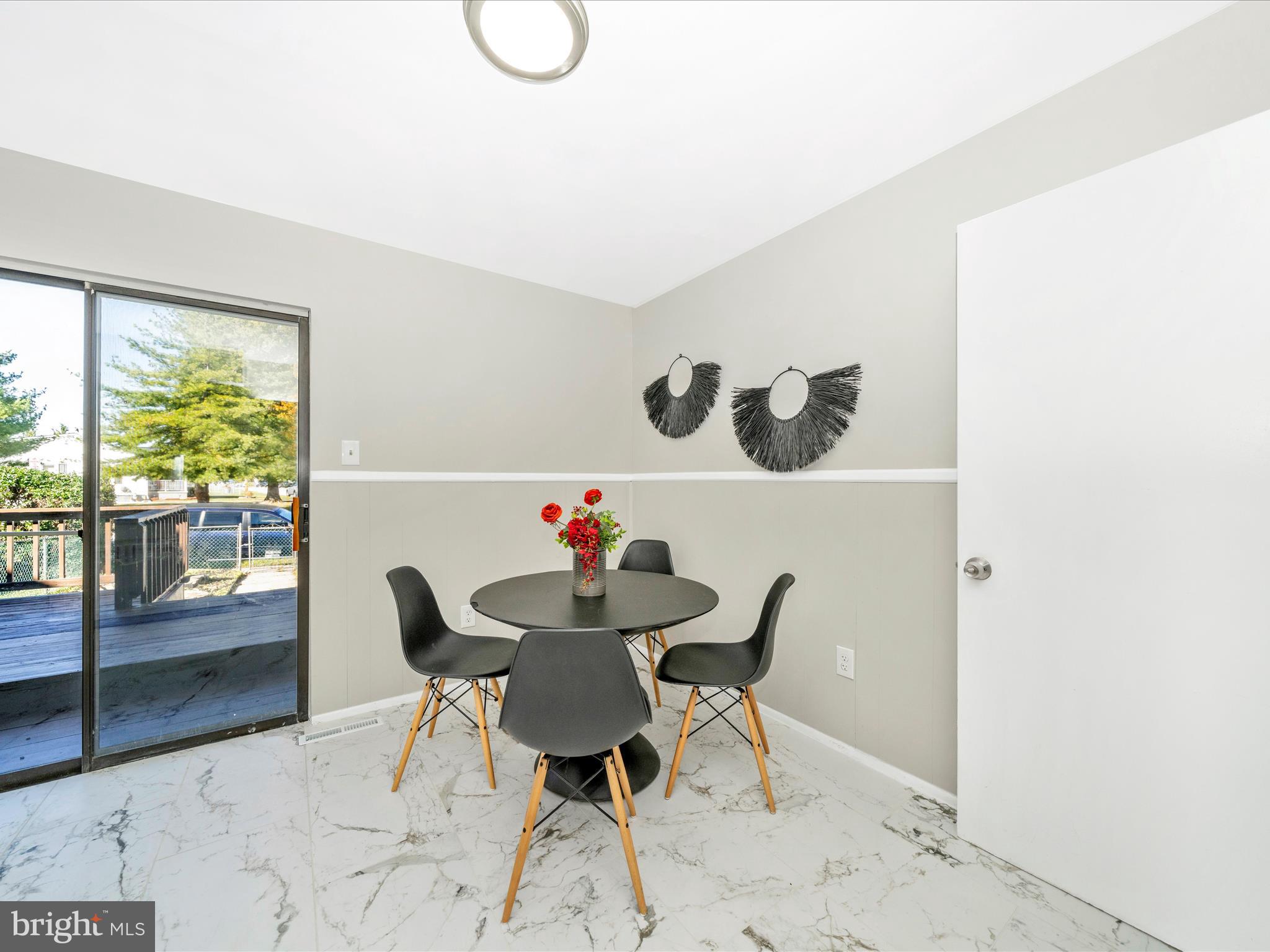 VILLA CAPRI - Residential