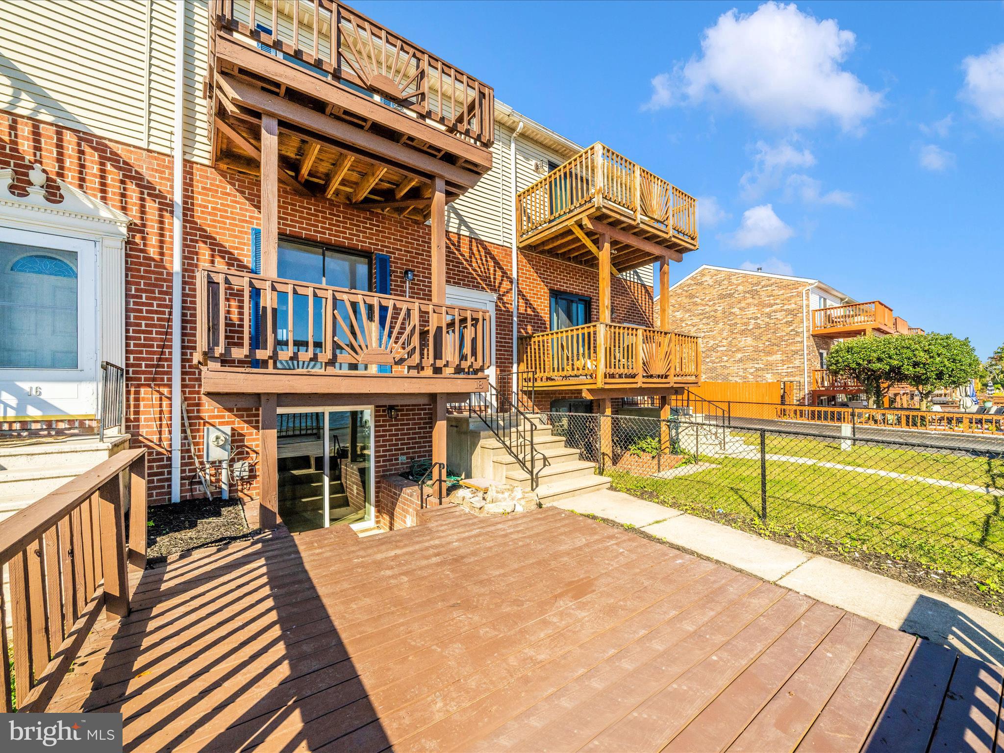 VILLA CAPRI - Residential