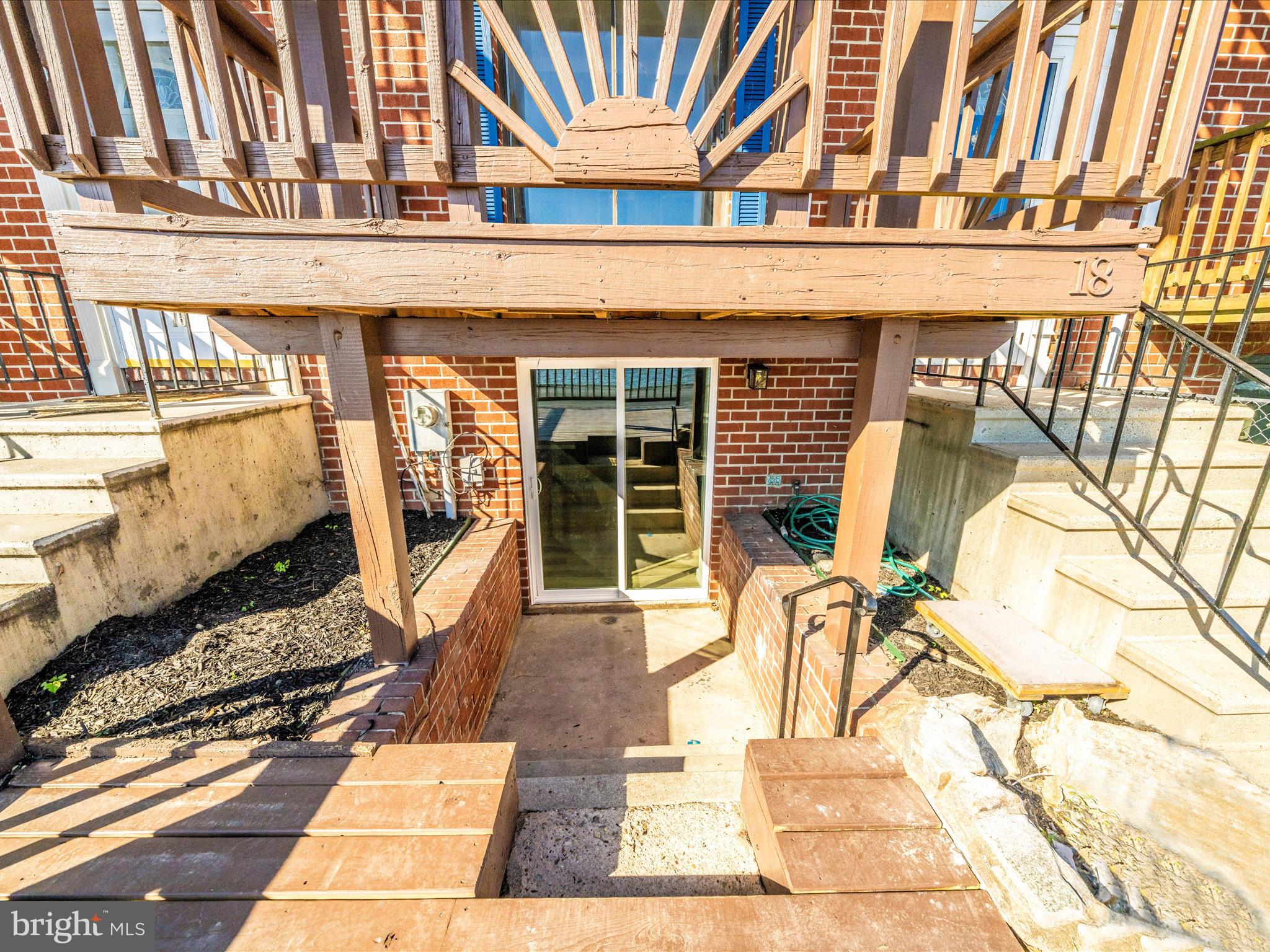 VILLA CAPRI - Residential