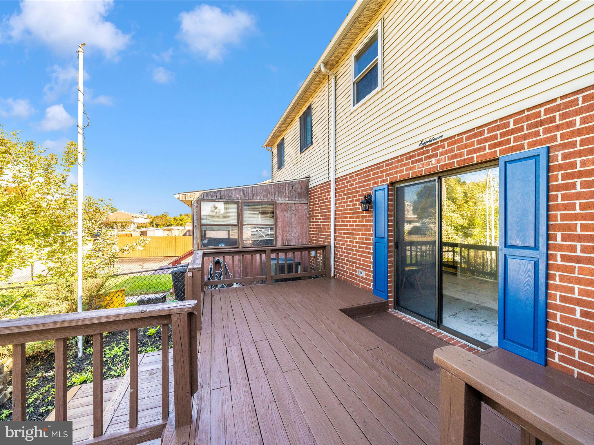 VILLA CAPRI - Residential