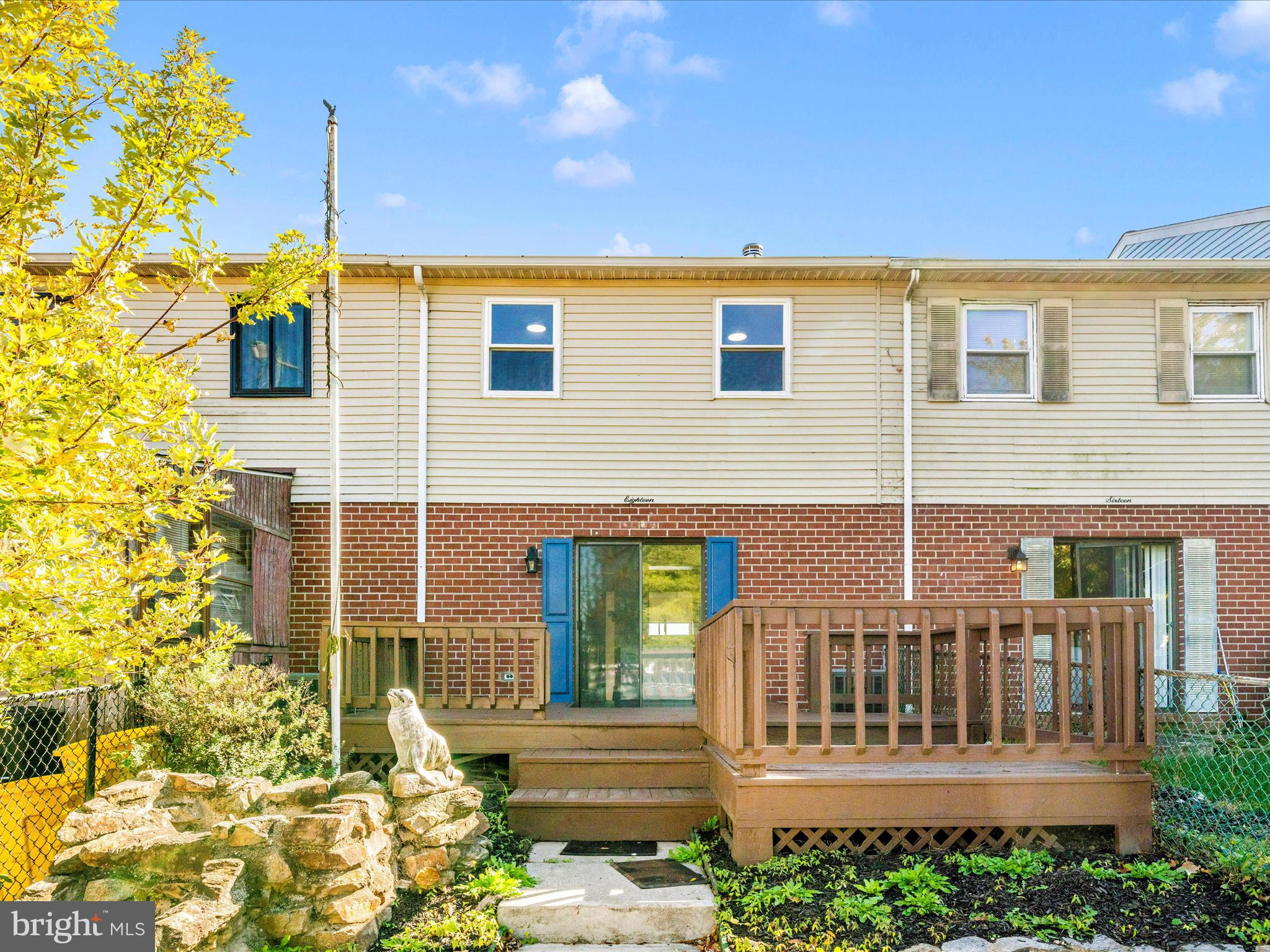 VILLA CAPRI - Residential