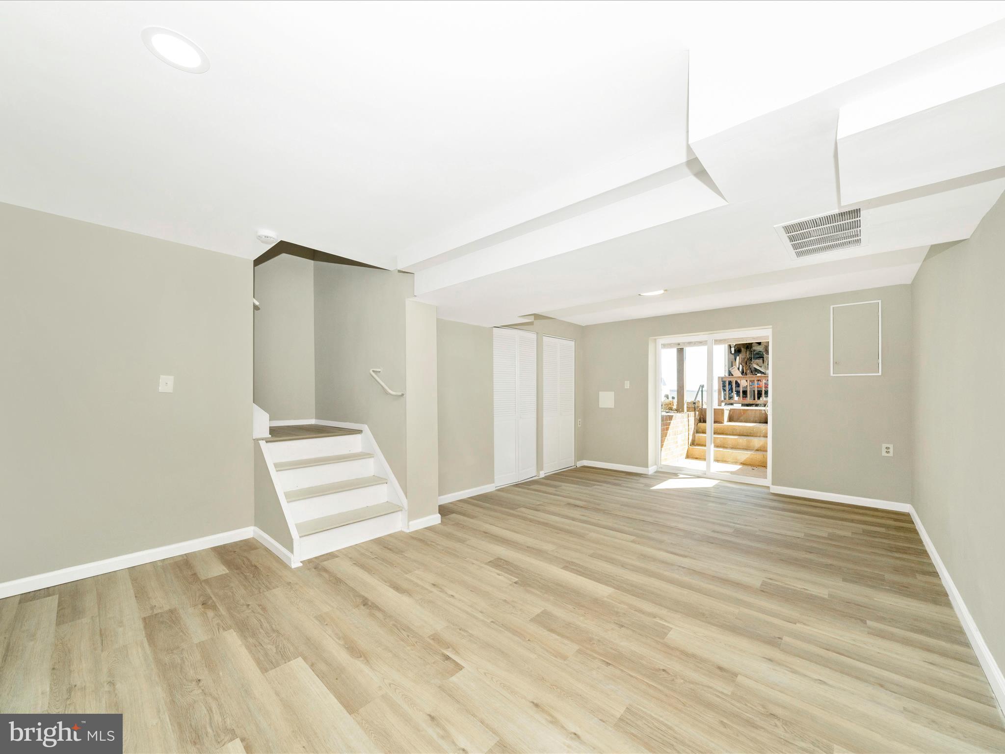 VILLA CAPRI - Residential