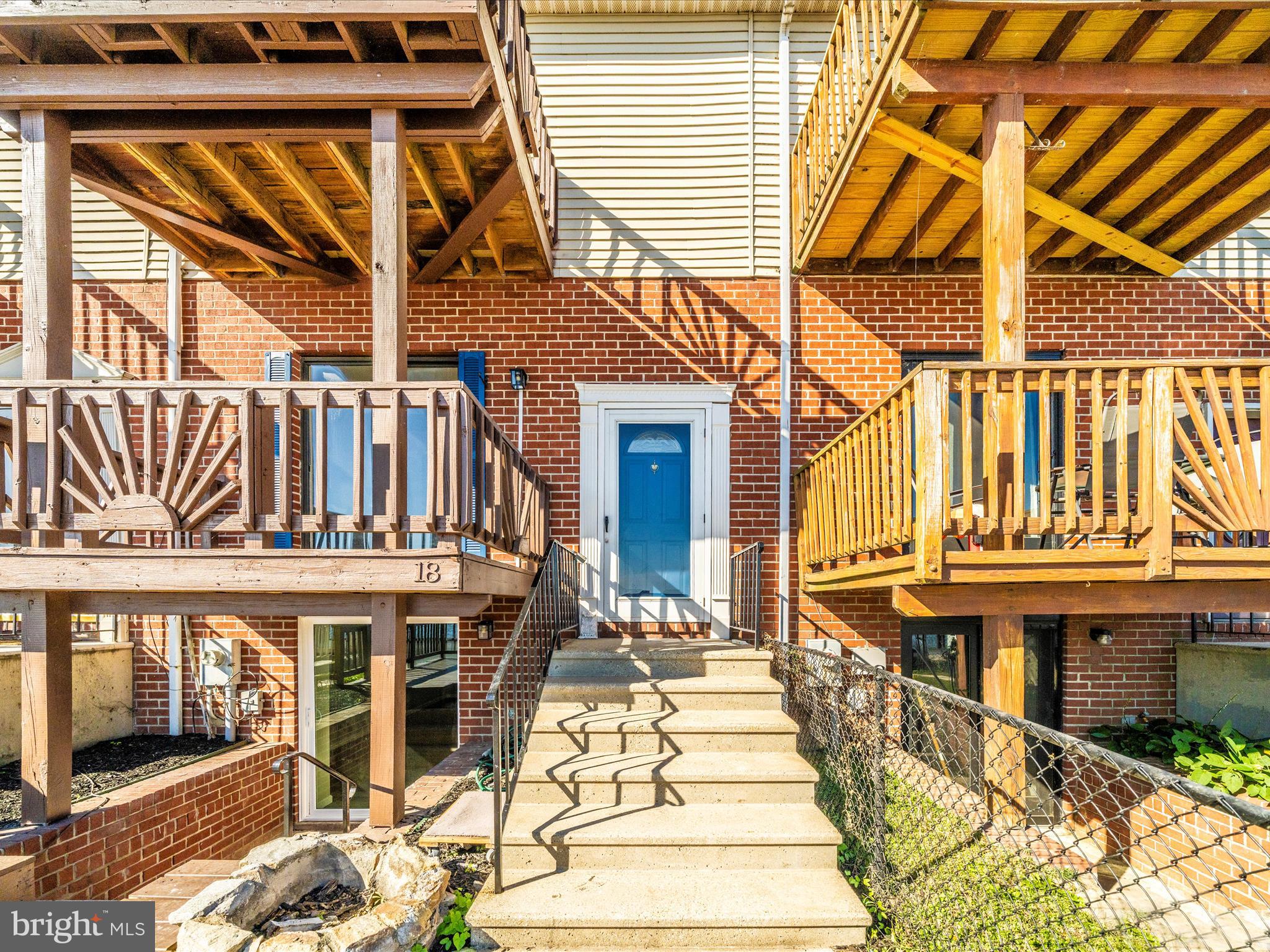 VILLA CAPRI - Residential