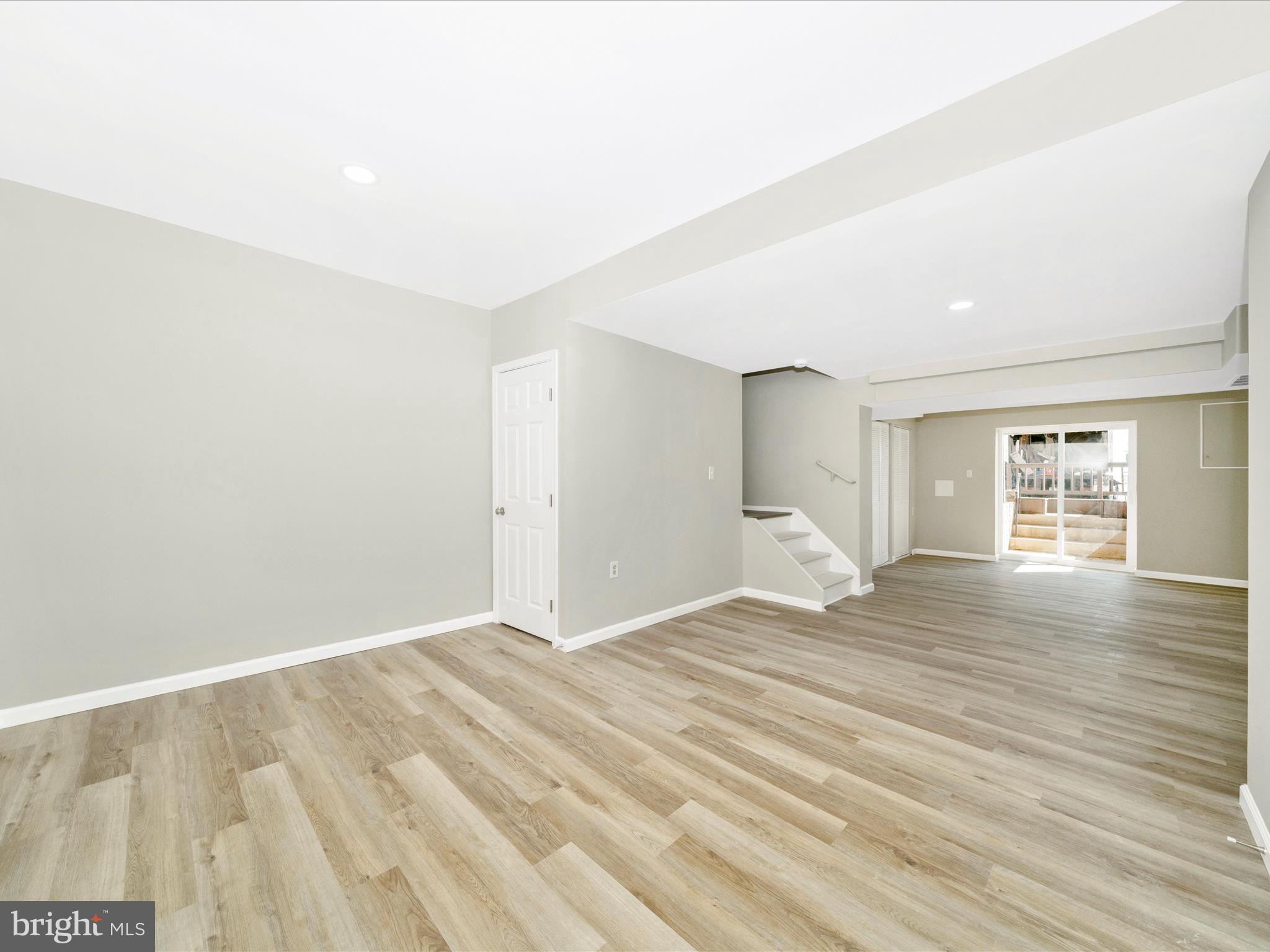 VILLA CAPRI - Residential