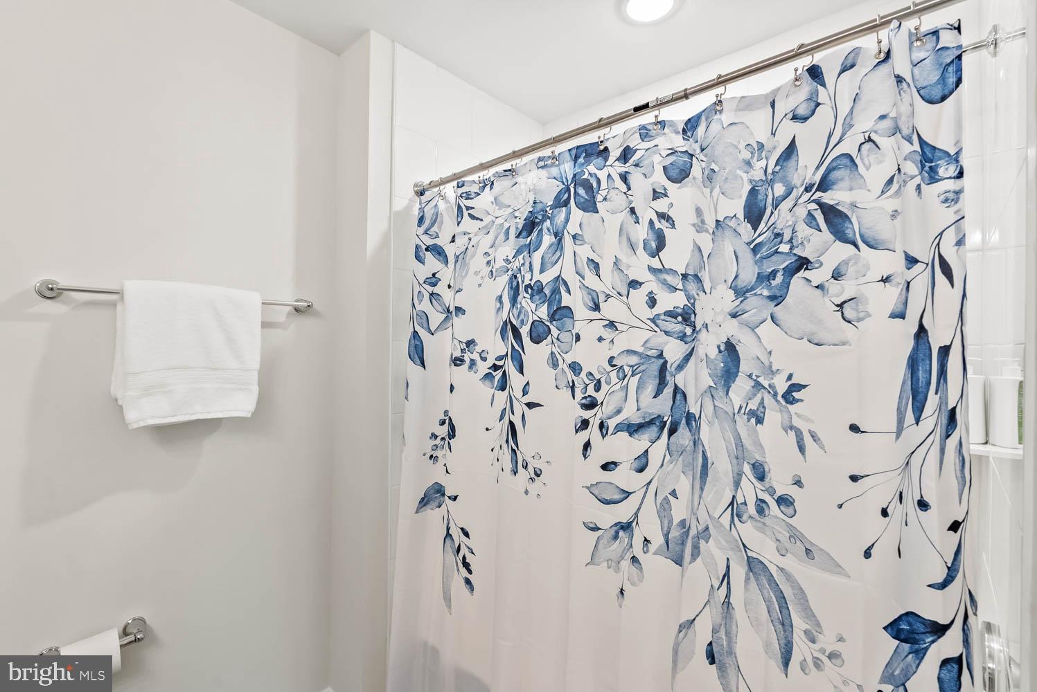 FAWN LAKE - Residential