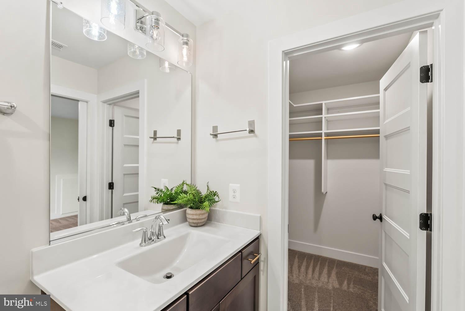 FAWN LAKE - Residential