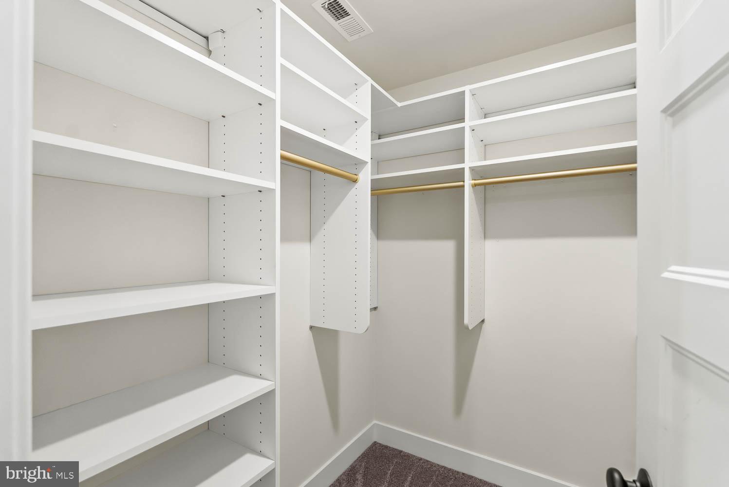 FAWN LAKE - Residential