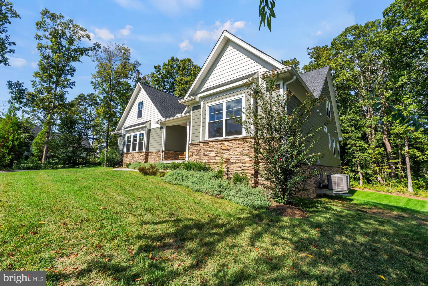 FAWN LAKE - Residential