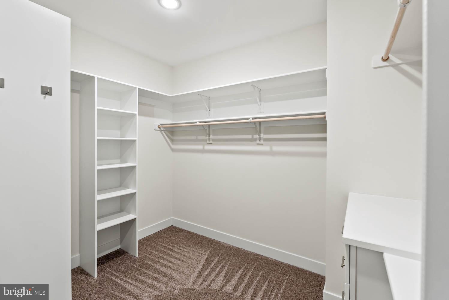 FAWN LAKE - Residential