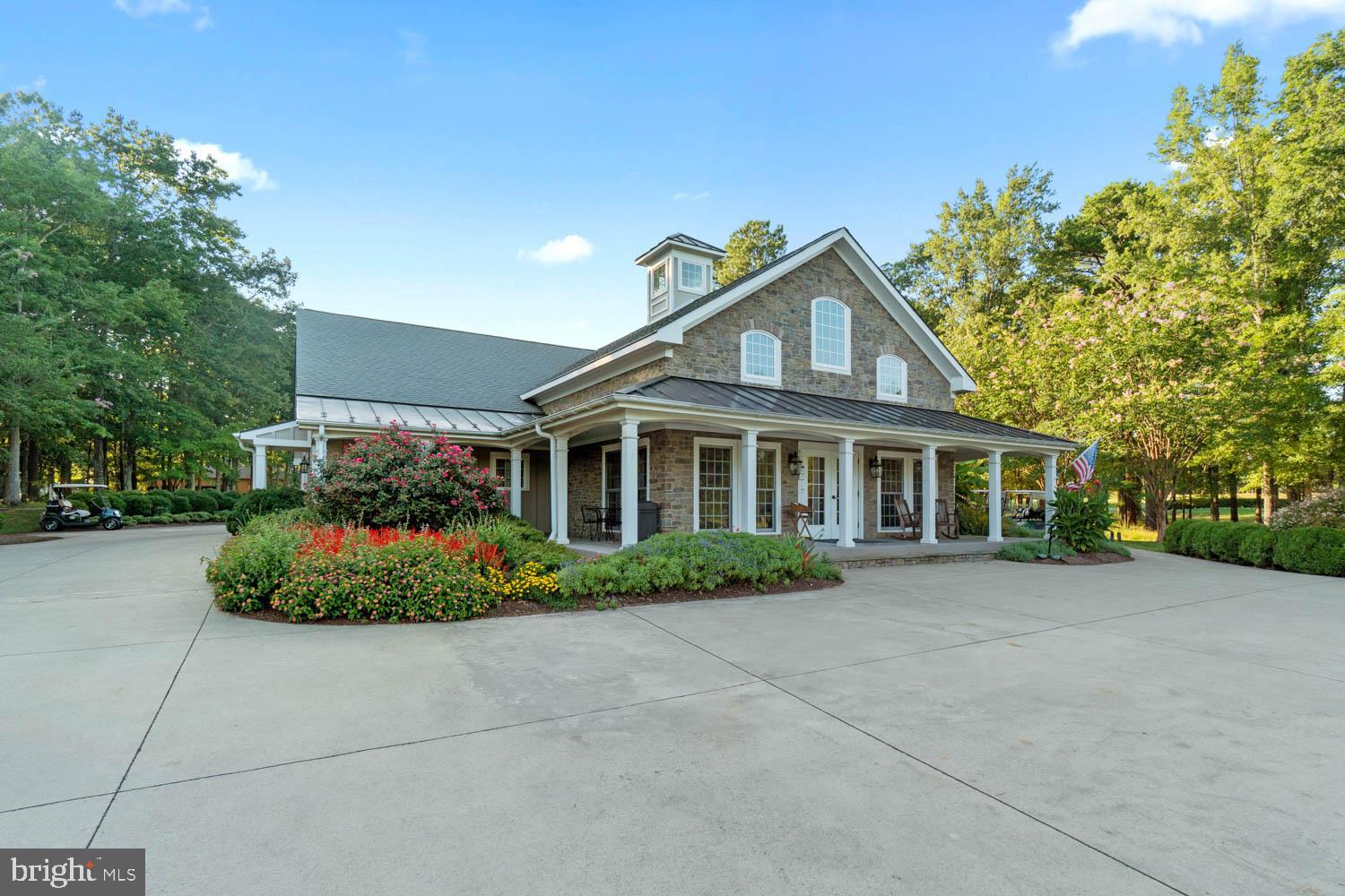 FAWN LAKE - Residential