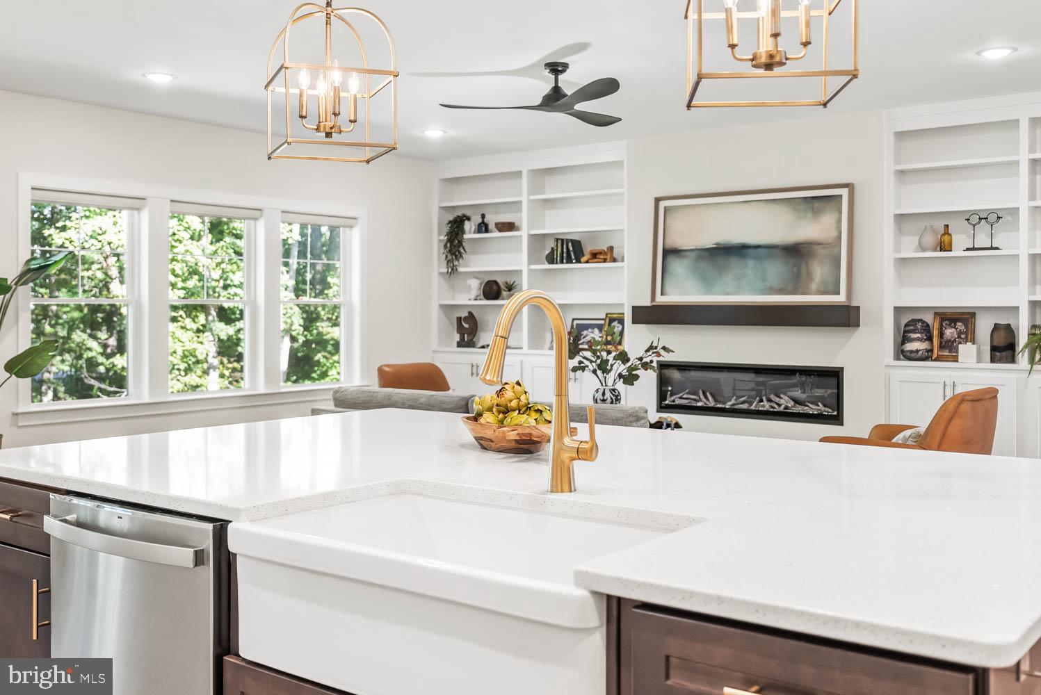 FAWN LAKE - Residential