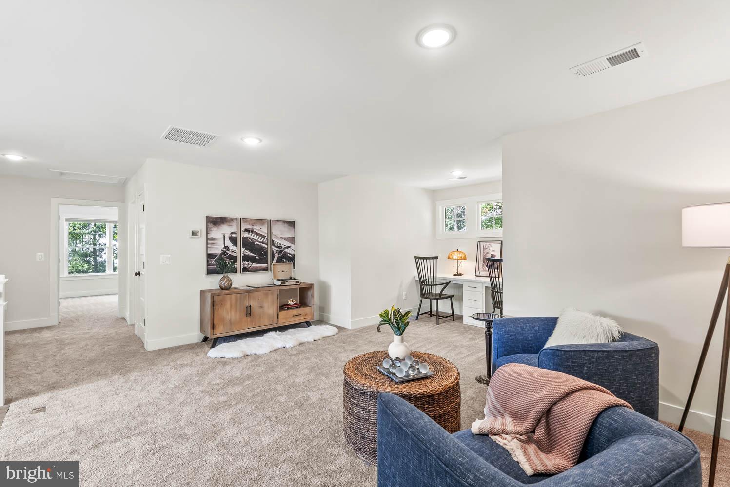 FAWN LAKE - Residential