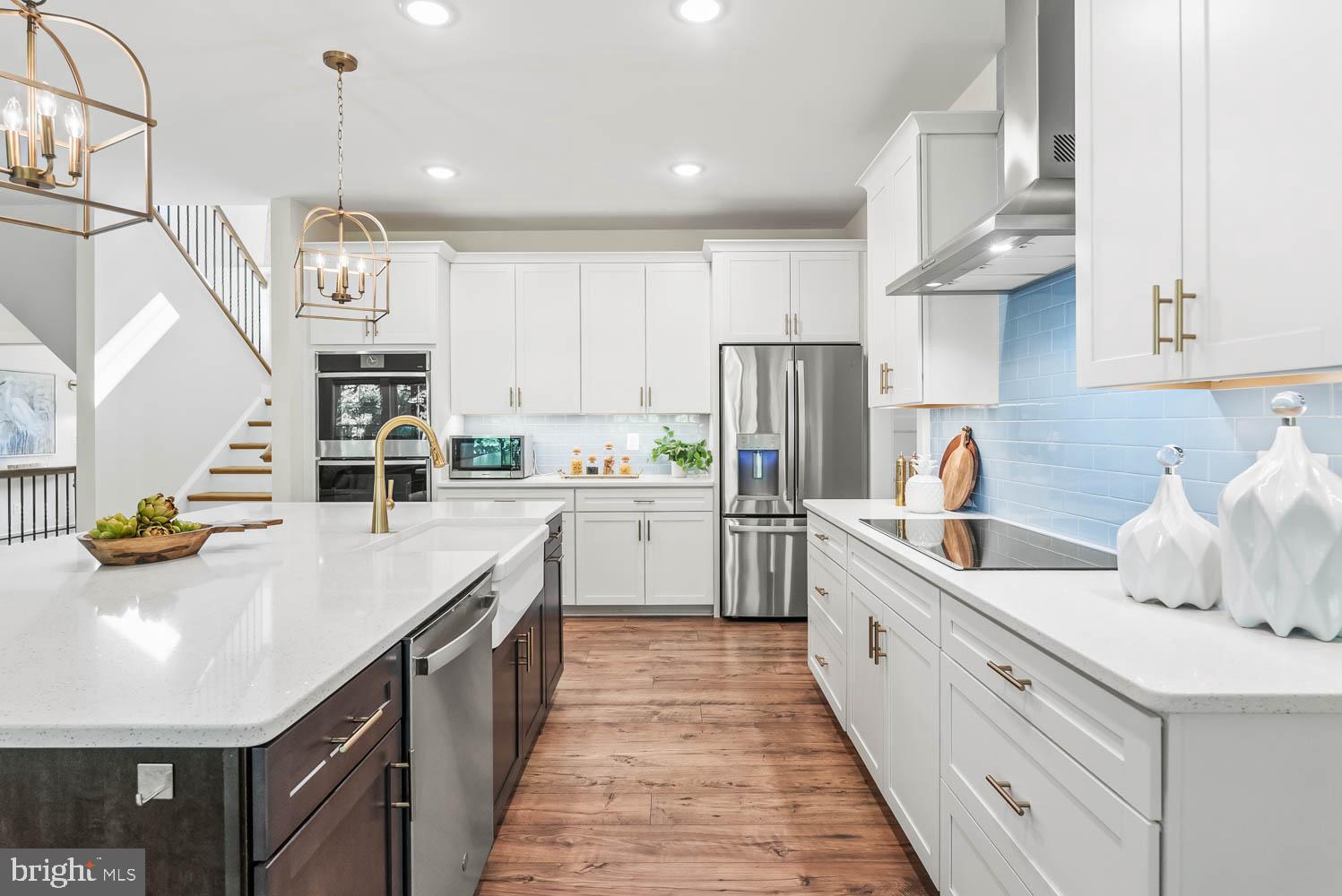 FAWN LAKE - Residential