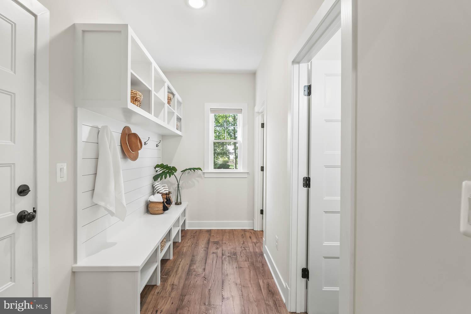 FAWN LAKE - Residential