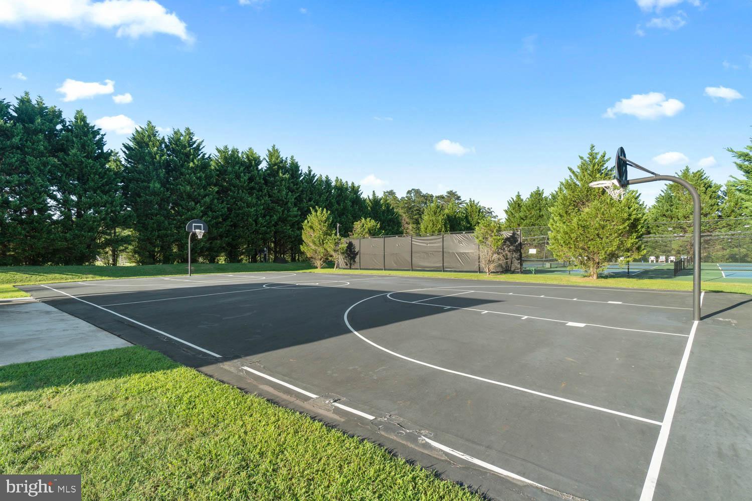 FAWN LAKE - Residential