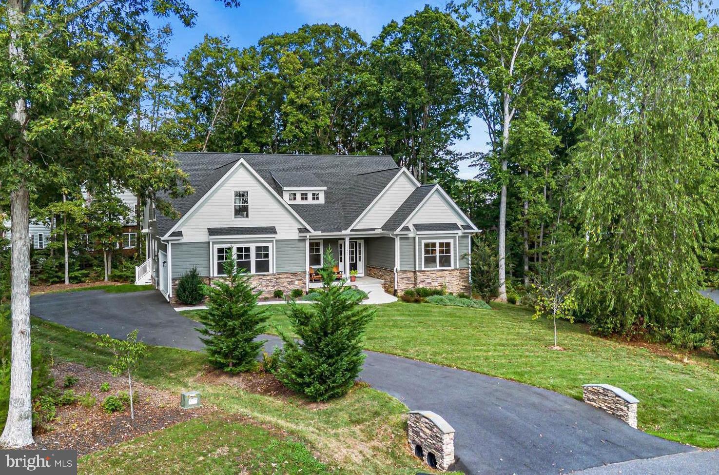 FAWN LAKE - Residential