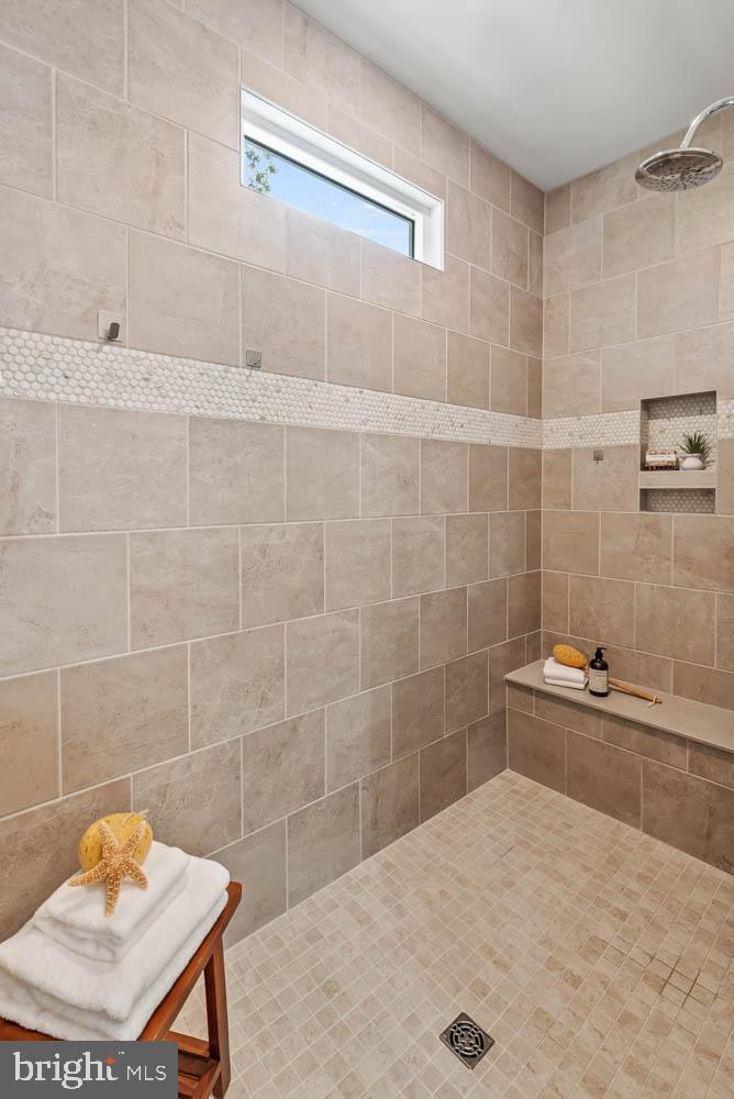 FAWN LAKE - Residential