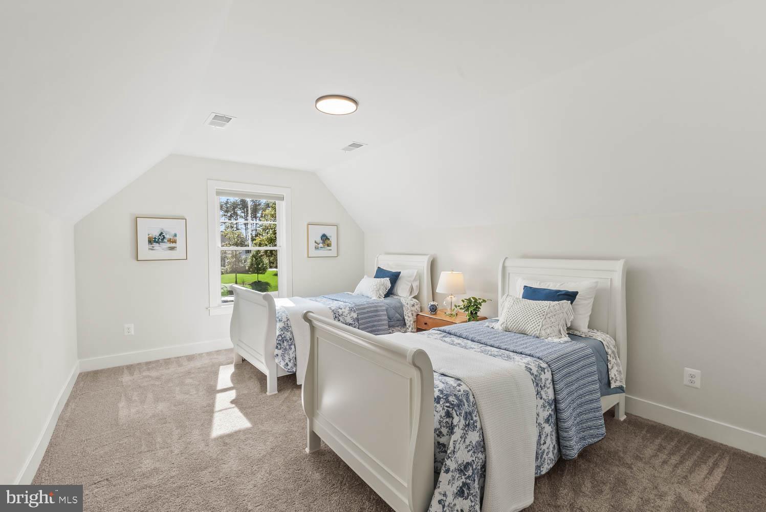 FAWN LAKE - Residential