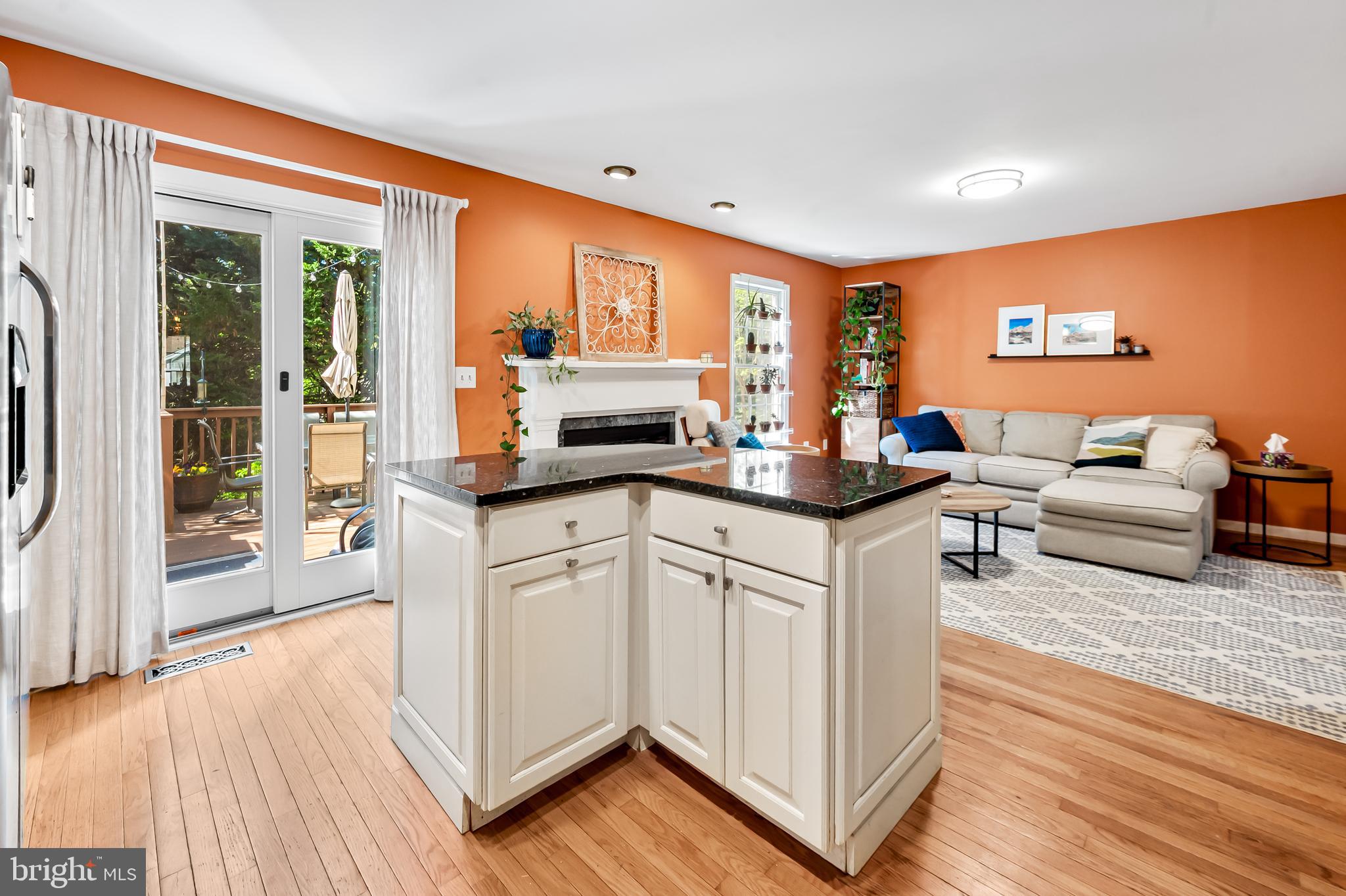 RIVA TRACE/SPRING PLACE - Residential