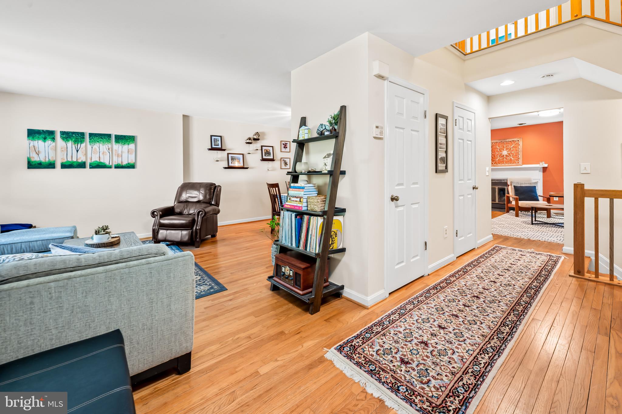 RIVA TRACE/SPRING PLACE - Residential