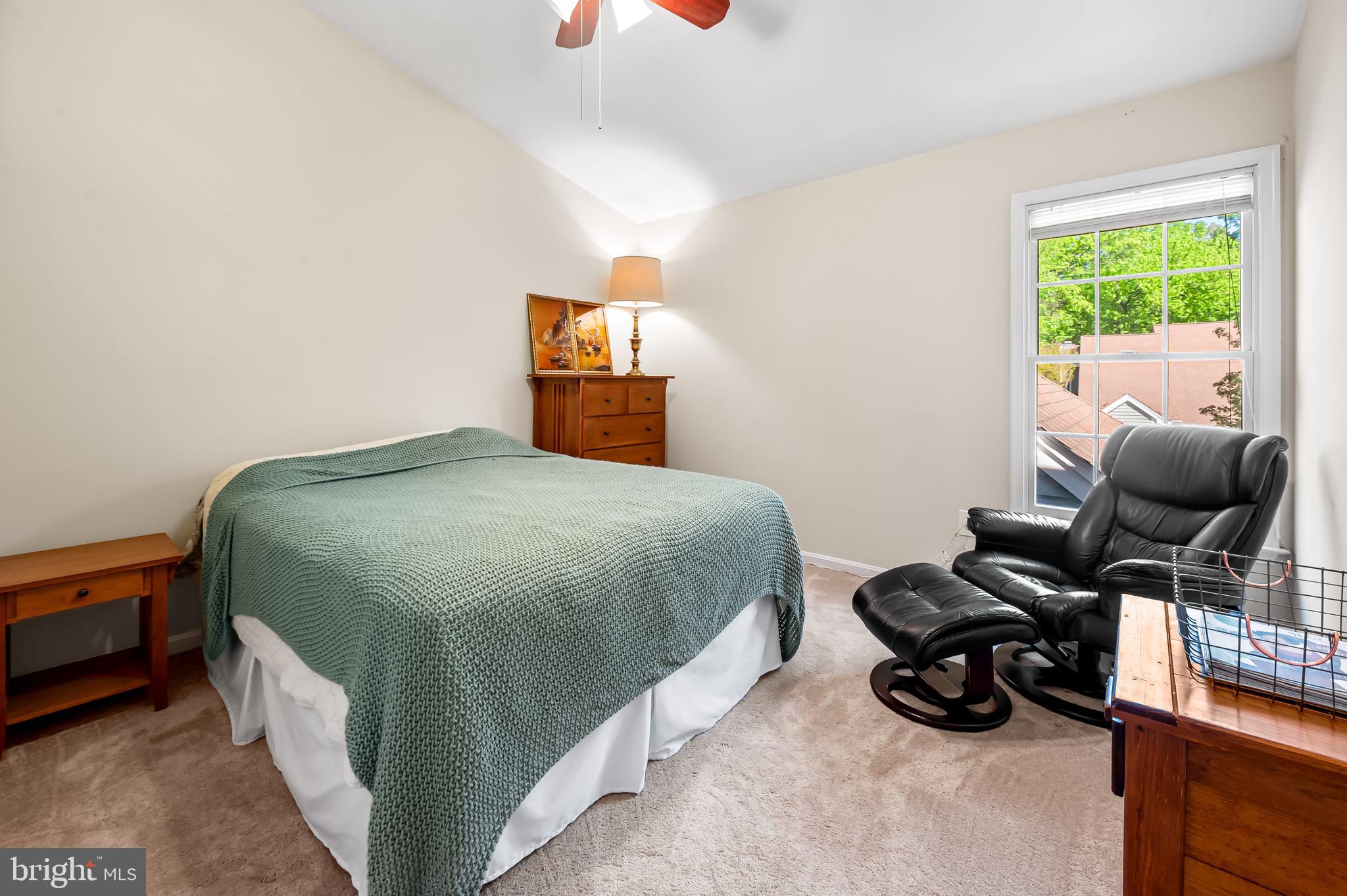 RIVA TRACE/SPRING PLACE - Residential