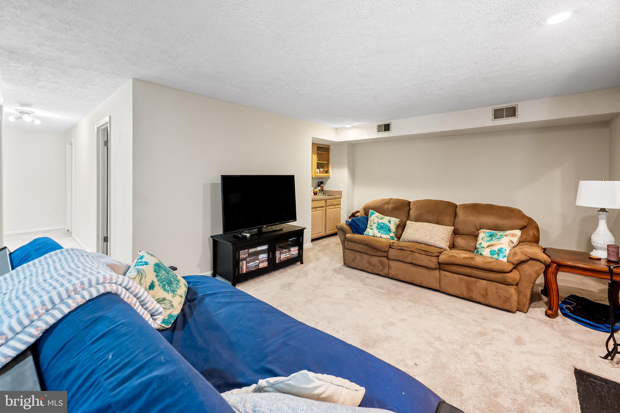 RIVA TRACE/SPRING PLACE - Residential