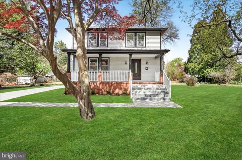 629 WILSON PLACE FREDERICK MD 21702