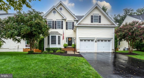 Photo of 5833 Cranswick Court, HAYMARKET, VA 20169 (MLS # VAPW2130872)