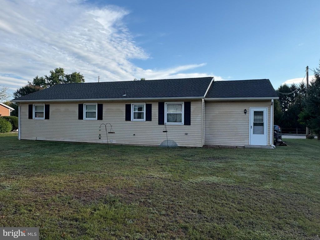 Photo of 1351 S Duke Street, PALMYRA, PA 17078 (MLS # PALN2023056)
