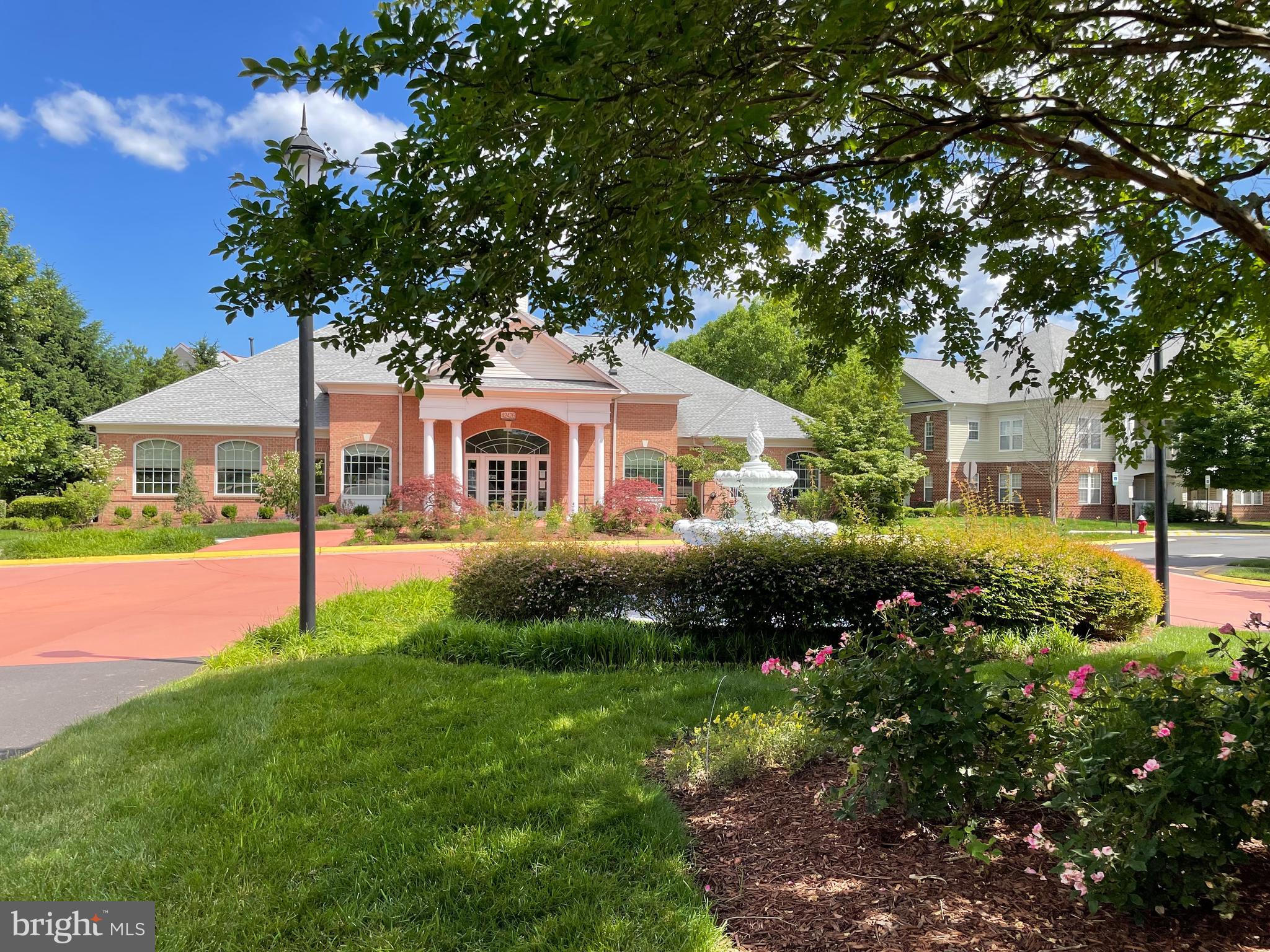 SUMMERFIELD - Residential