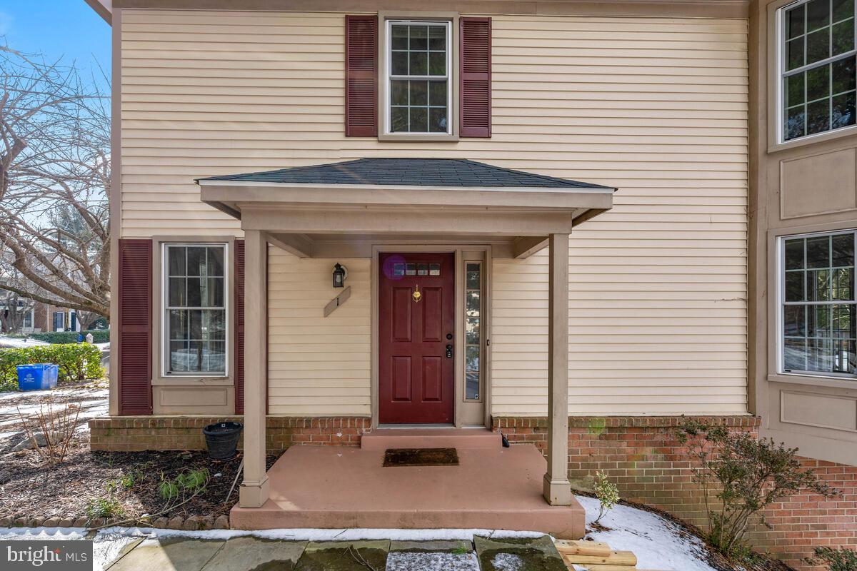 ESSEX PLACE - Residential