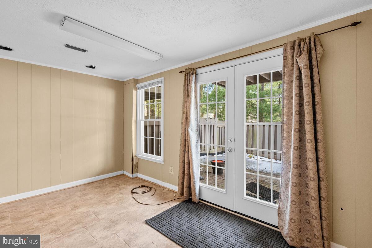 ESSEX PLACE - Residential