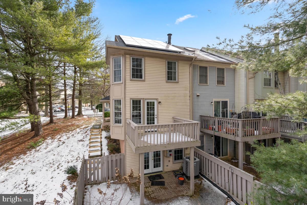 ESSEX PLACE - Residential