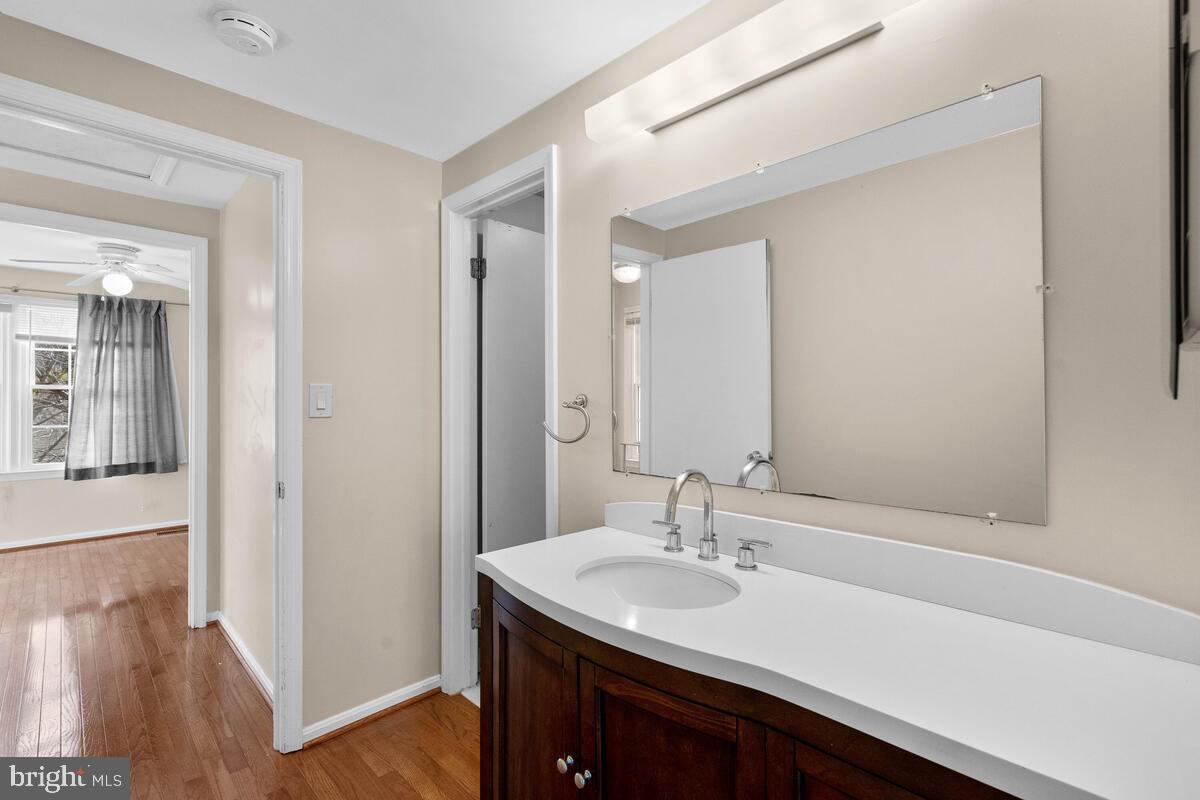 ESSEX PLACE - Residential