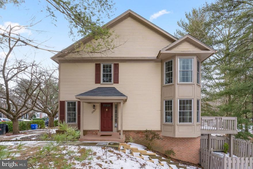 Welcome to your new home! This delightful 3-level end-unit TH is everything you're looking for and more. Featuring many recent upgrades including roof, windows, doors to deck & terrace, appliances---nothing to do here but move right in! You'll enjoy gleaming hardwood floors on the main and upper level,  light & airy open floor-plan, granite counters & new stainless appliances in the charming table-space kitchen, spacious living room with bay window and deck access with views of the common area. Upstairs is the owner's bedroom with en suite full bath and the second bedroom with its very own full bath too. The lower level is perfect for recreation & storage, with access to the fenced yard  and patio & laundry/storage room with new washer/dryer.  Conveniently located near parks, recreation, shopping & commuter routes.  
"There's No Place Like Home"!
There is an offer deadline of 2:00 pm Monday 1/24 for this listing.