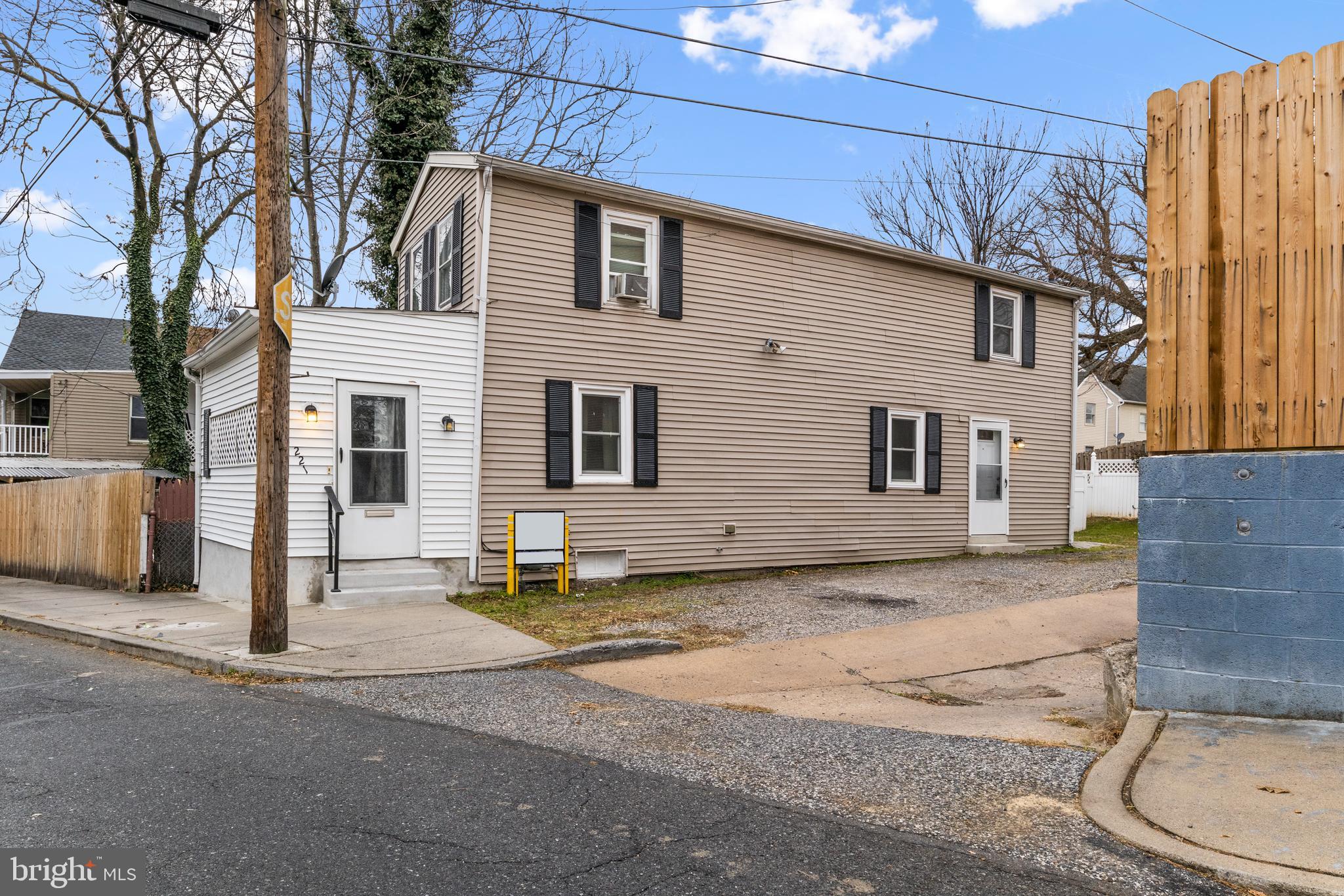 YORK CITY - Residential