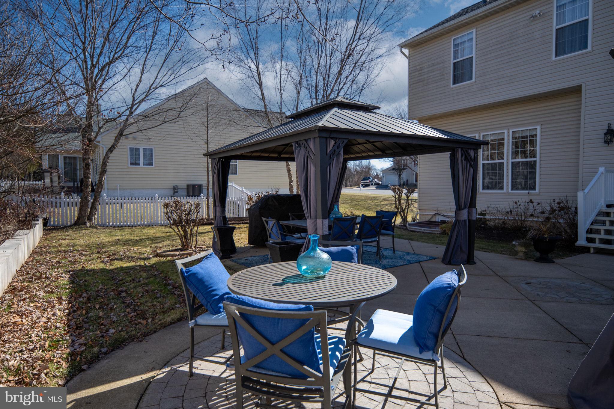 LEELAND STATION - Residential