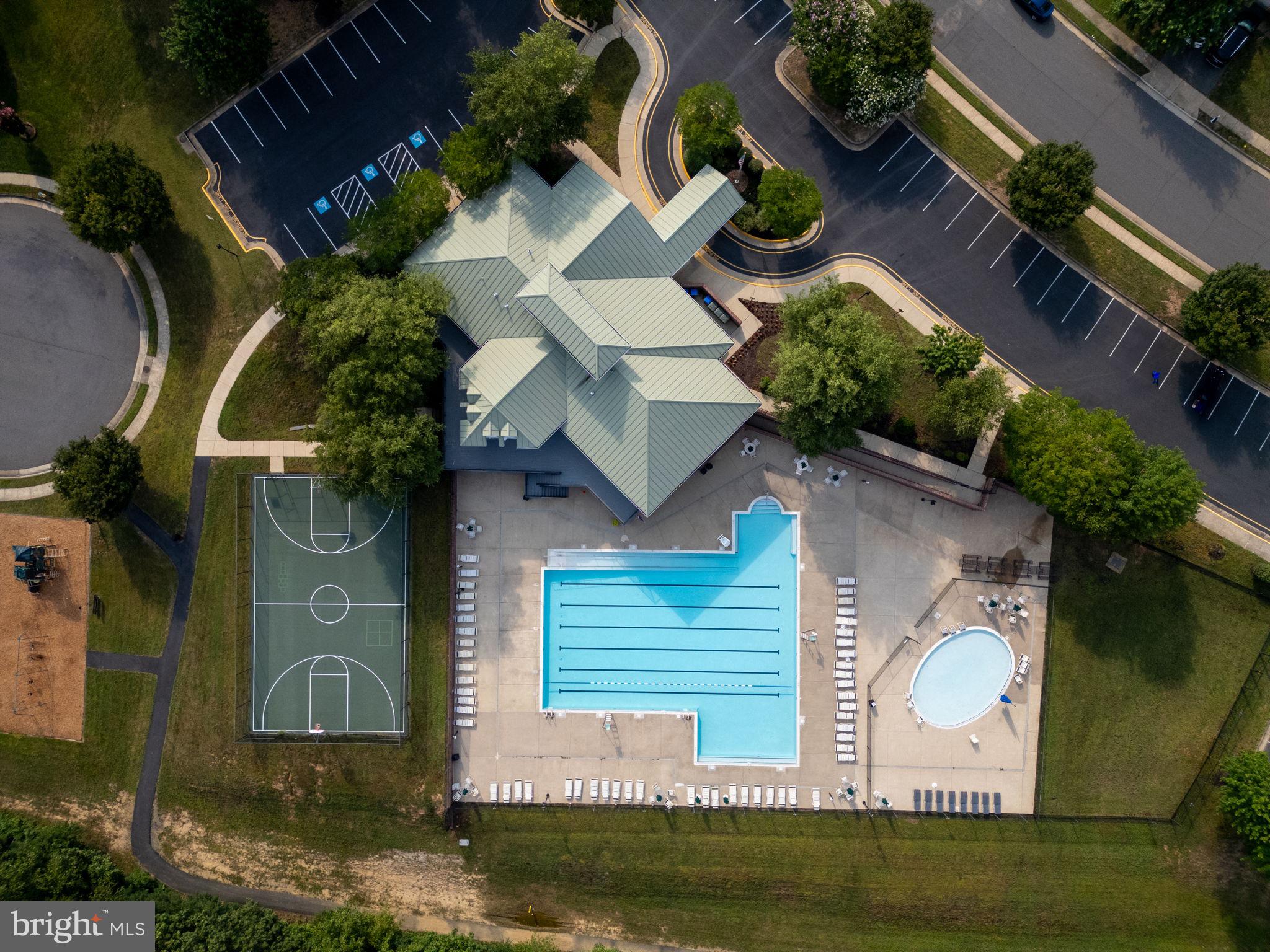 LEELAND STATION - Residential