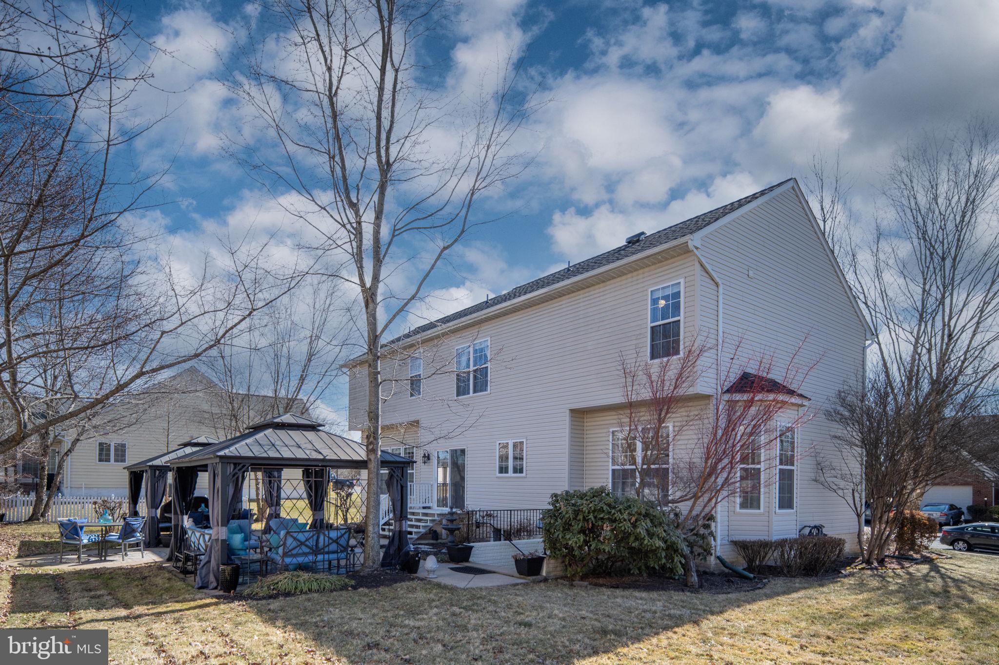 LEELAND STATION - Residential