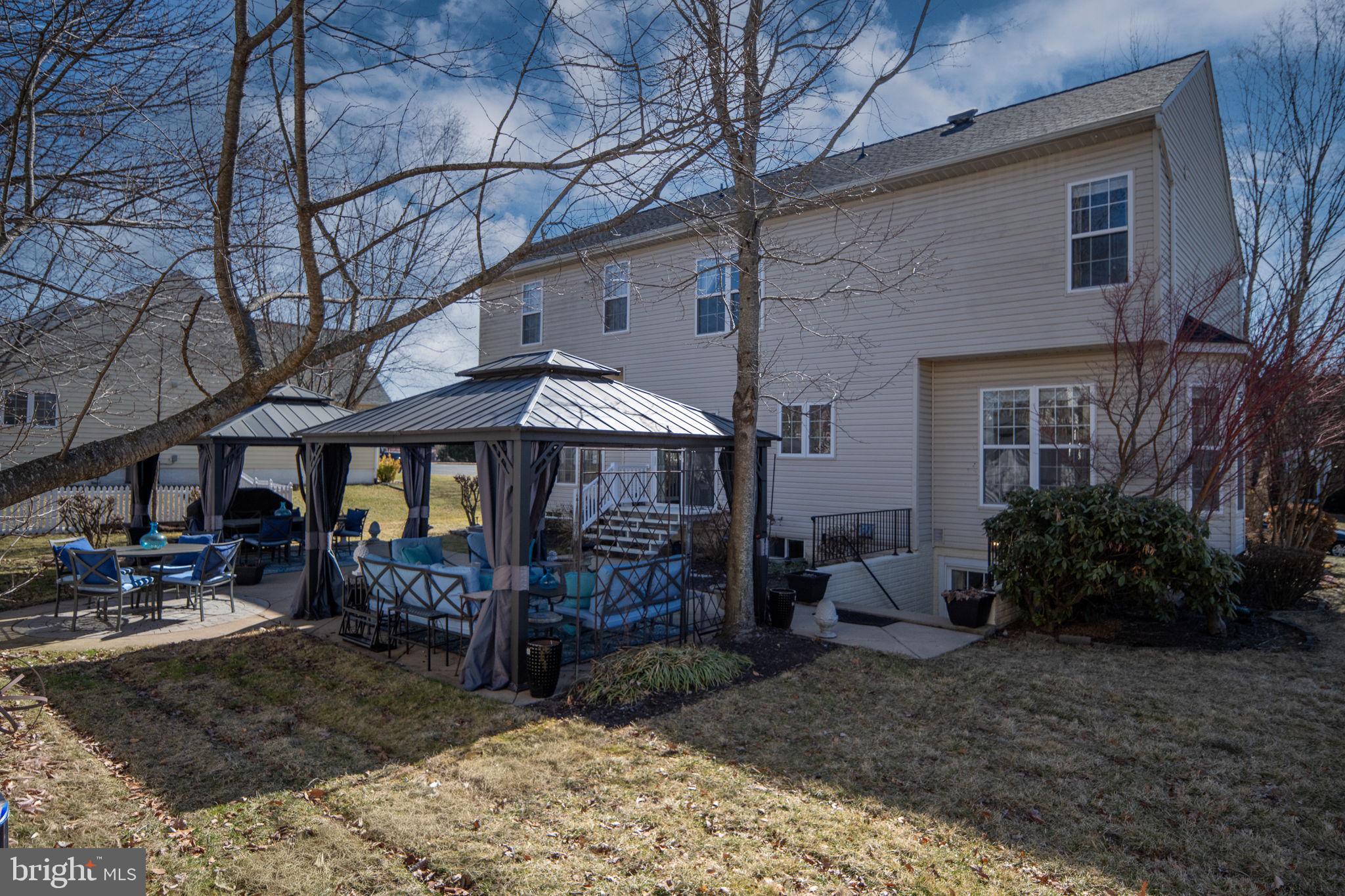 LEELAND STATION - Residential