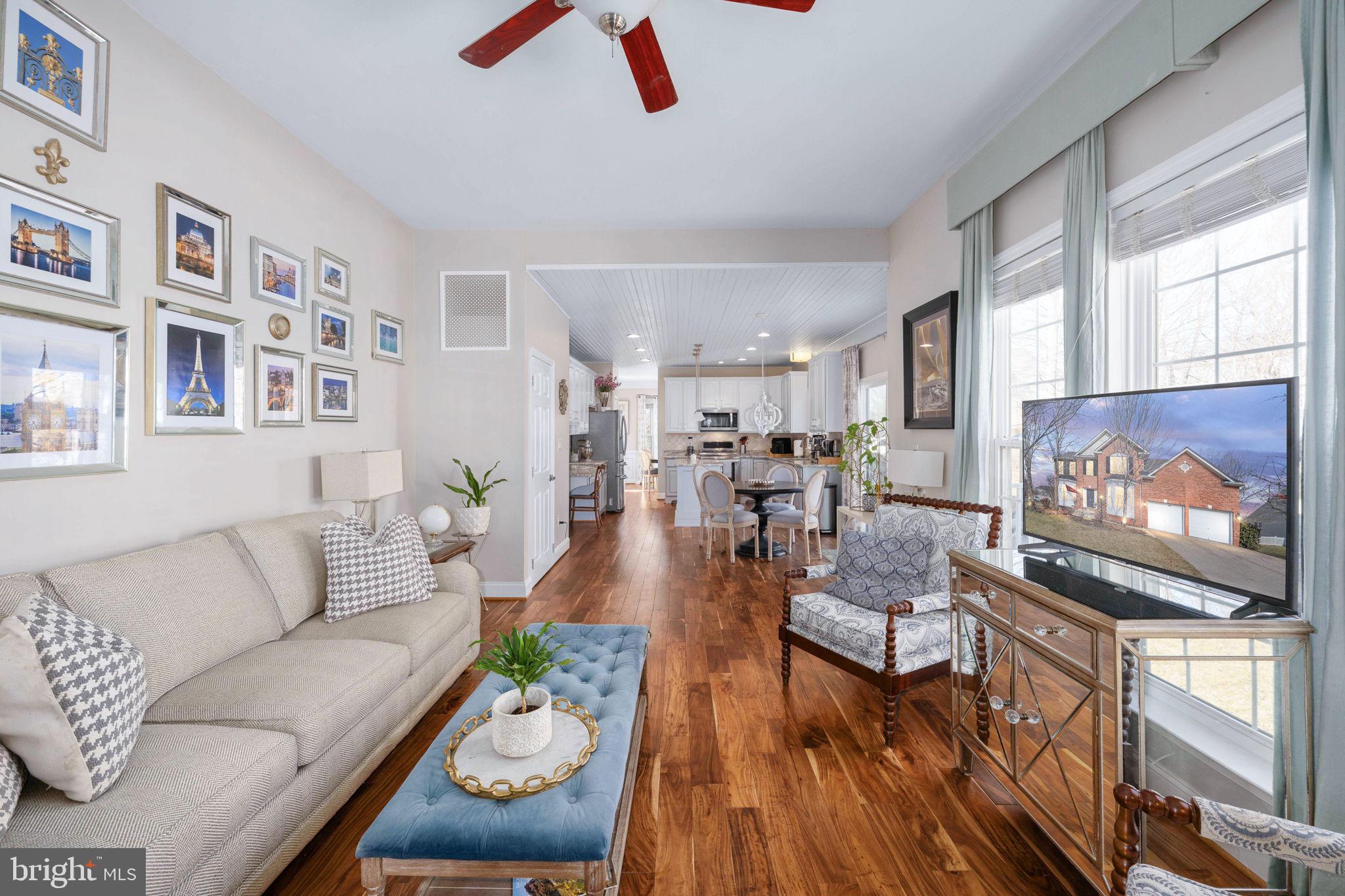 LEELAND STATION - Residential