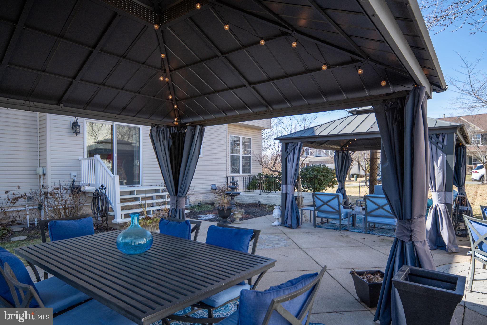 LEELAND STATION - Residential