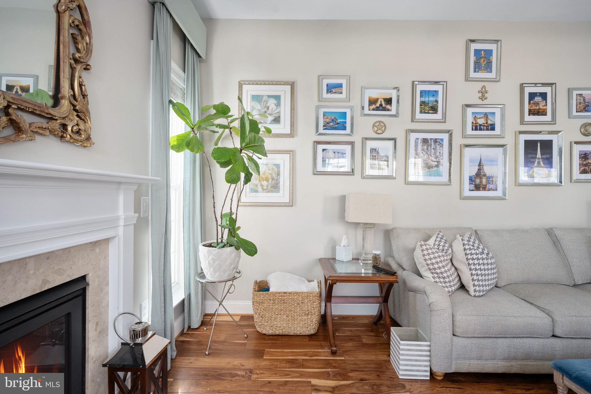 LEELAND STATION - Residential